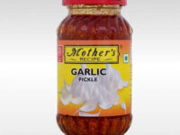 Mother’s Garlic Pickle 300g